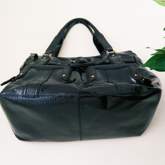 *SOLD* COLE HAAN Chic Black Patent Leather Large Shoulder Bag - Picture 10 of 13